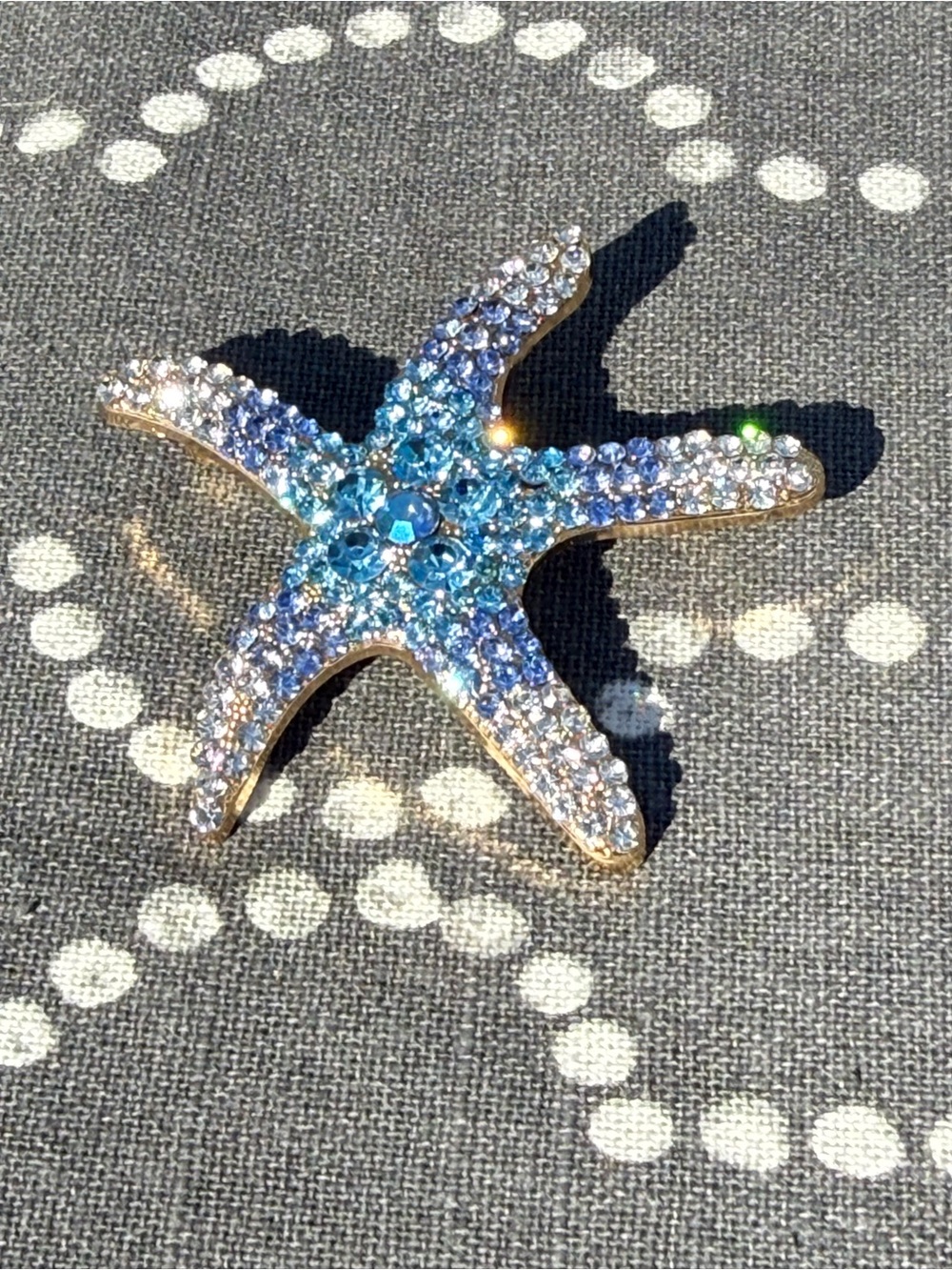 NWT Blue Crystal Starfish Ombré Brooch - Women Jewelry